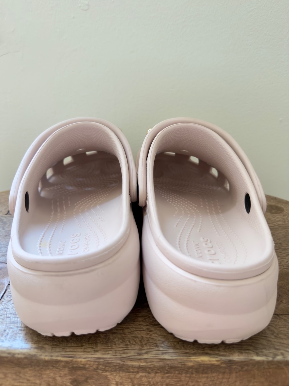 Crocs Classic Platform Clog Pink Quartz 8 - Picture 8 of 9